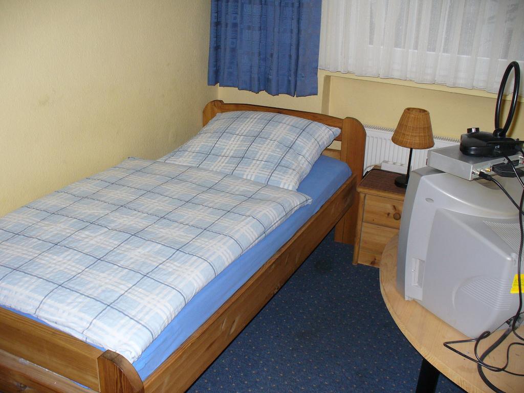 Hotel Schönfeld Brémai repülőtér Szoba fotó